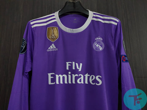 REAL MADRID 2017 CHAMPIONS LEAGUE PURPLE AWAY RETRO FOOTBALL SHIRT